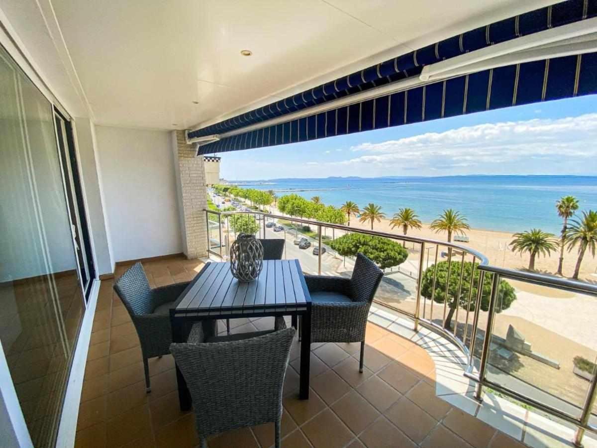 Apartamento Roses Casc Antic Sl Avda Rodhe Exterior foto